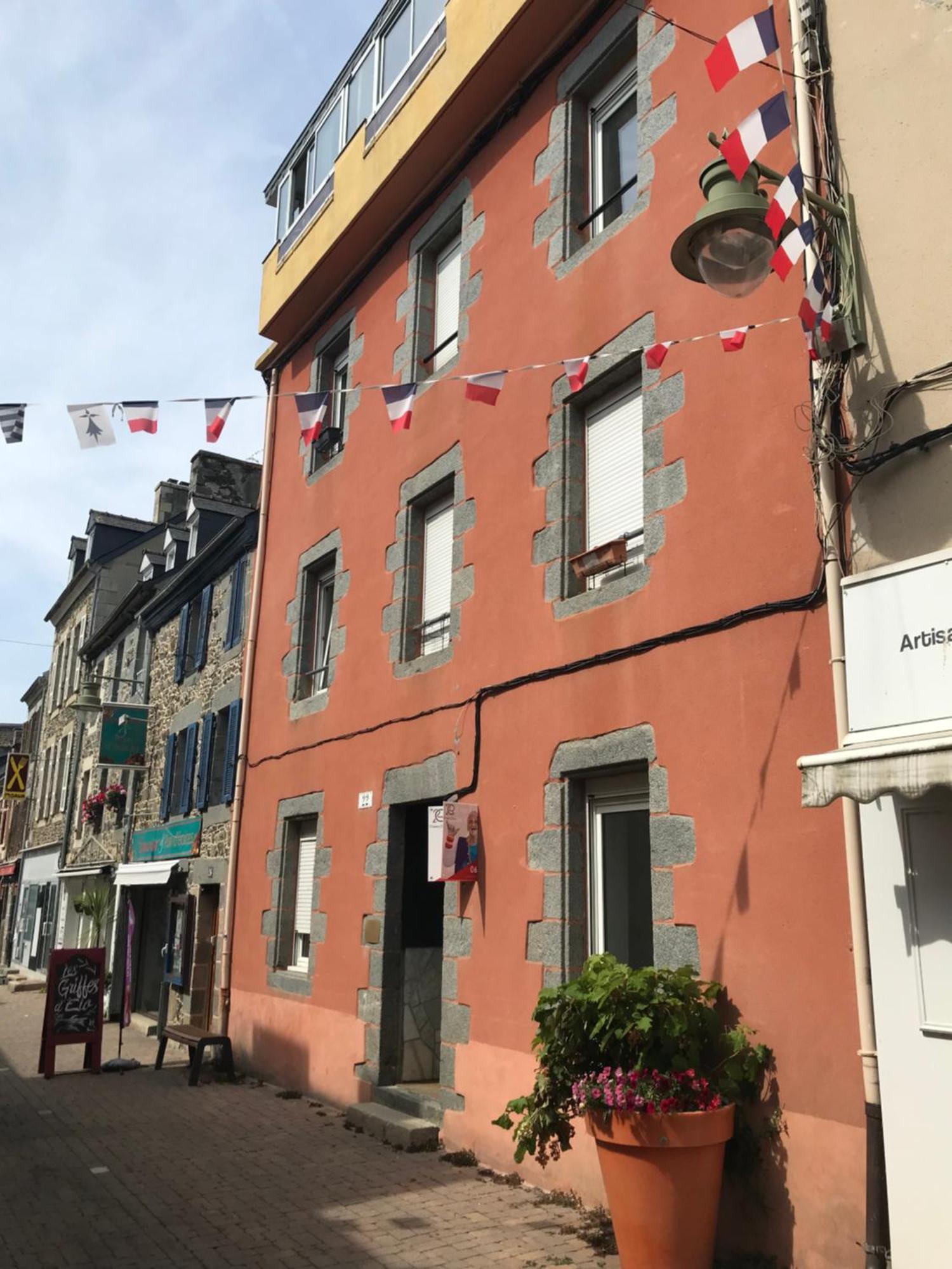 Joli Appartement Calme A Binic Dans Rue Pietonne Екстериор снимка